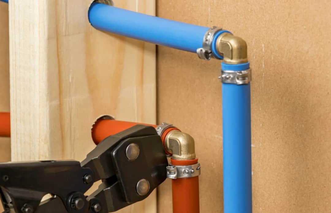 Ile rury pex na m2? Oblicz koszty i uniknij niepotrzebnych wydatków