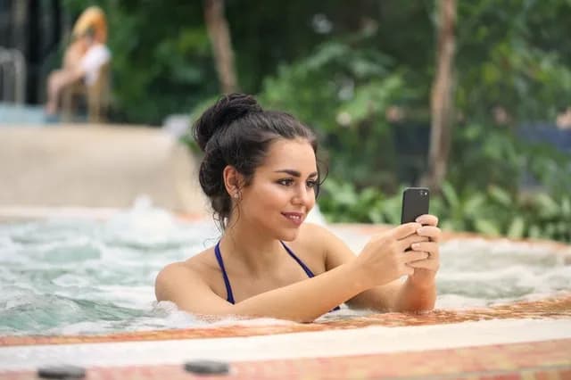 Jacuzzi: Zalety i Wady - Co Musisz Wiedzieć Przed Zakupem