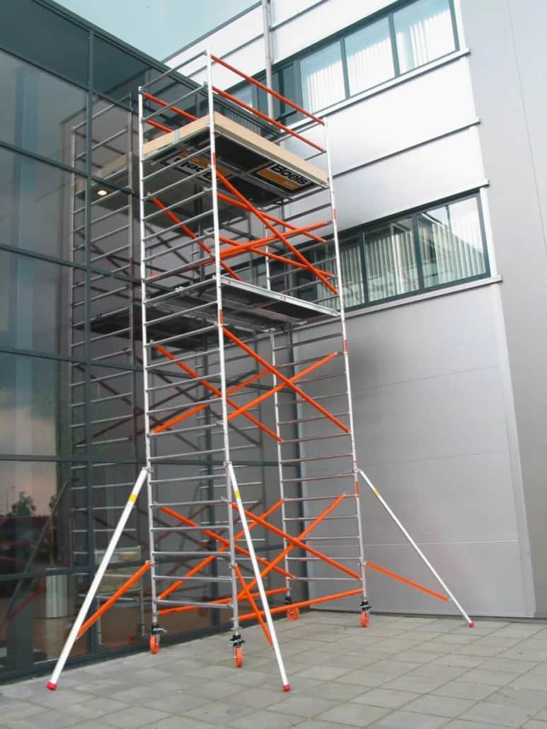 Najlepsze modele rusztowań aluminiowych szerokich do budowy i remontu