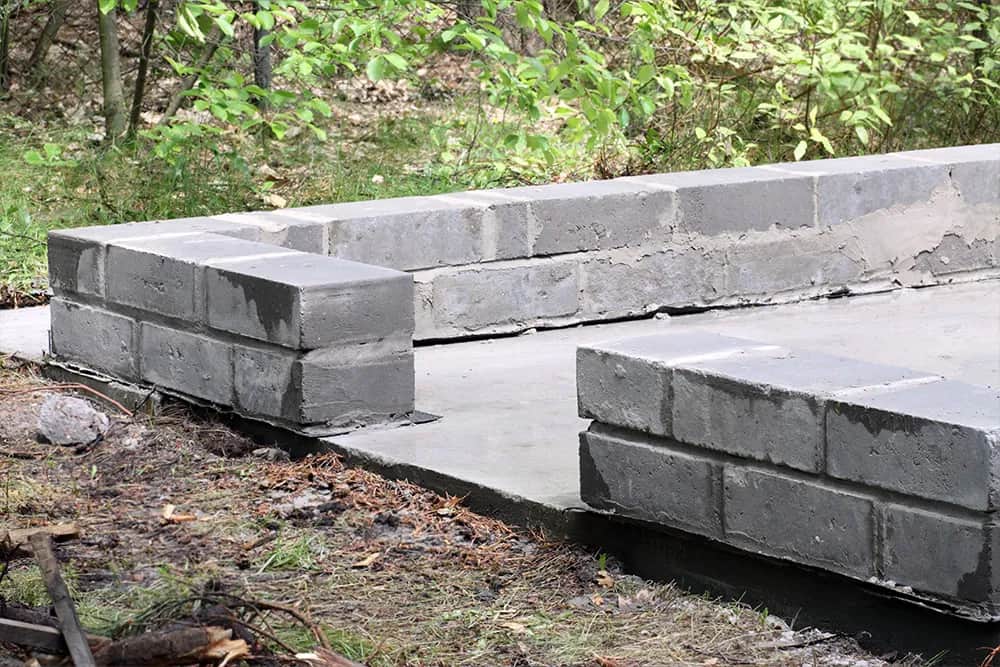 Fundament z bloczków betonowych: 6 prostych kroków budowy