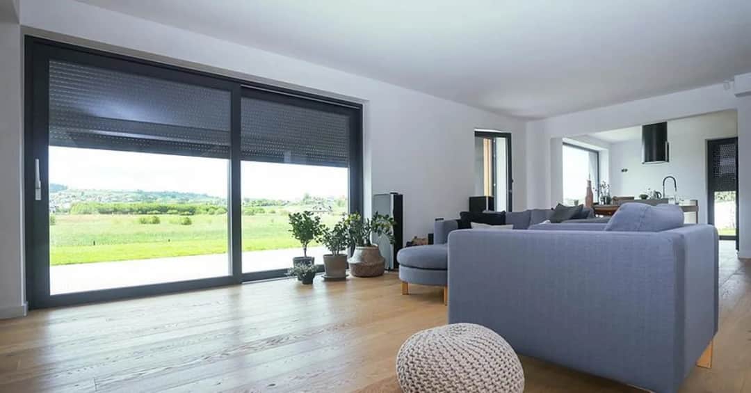 Jak zabezpieczyć okna przed upałem i cieszyć się chłodem latem